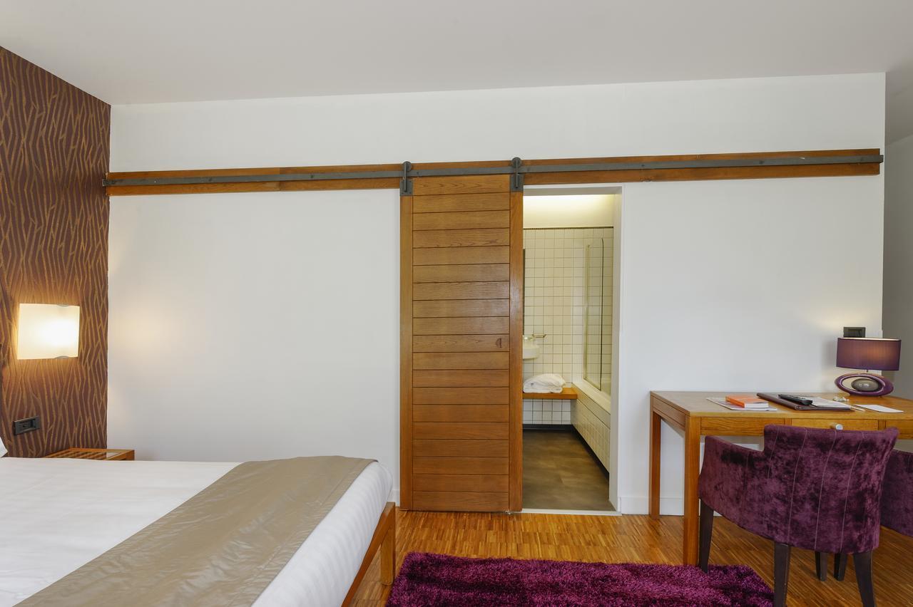 Hotel Domaine De Barres Langogne Esterno foto